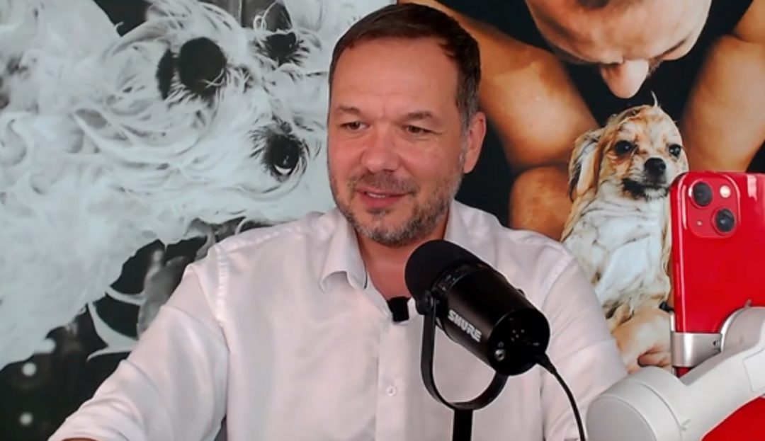 Truth Creates Resistance Not Popularity: Truth Creates Resistance When It Is Spoken Without the Need to Please